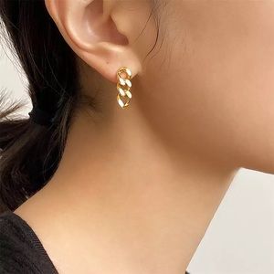 14k Yellow Gold Plated Stainless Steel Curb Link  Chain Post Back Earrings